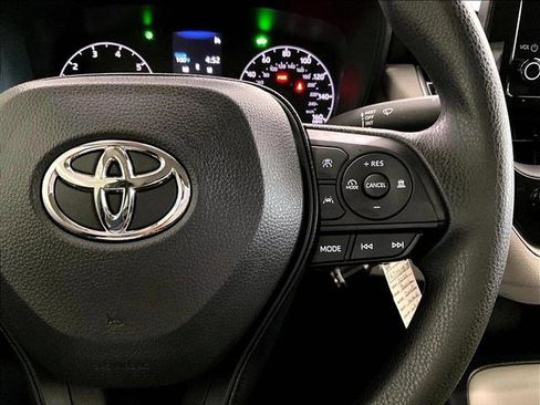 Used 2024 Toyota Corolla LE FWD image 21