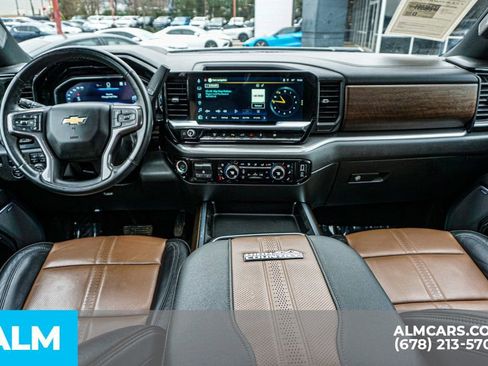 Used 2025 Chevrolet Silverado 3500 High Country w/ Technology Package AWD/4WD image 27