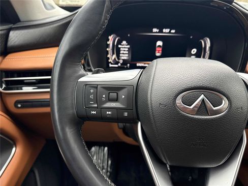 Used 2023 INFINITI QX60 Sensory w/ Cargo Package image 17