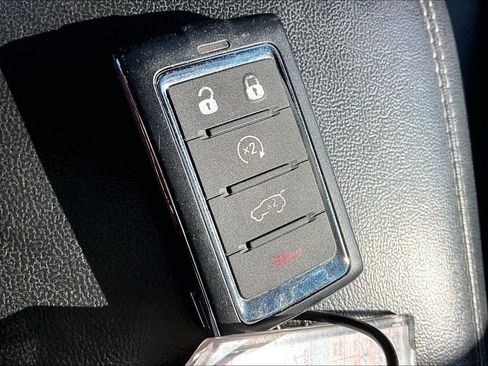 Used 2024 Jeep Grand Cherokee L Limited w/ Luxury Tech Group II image 35