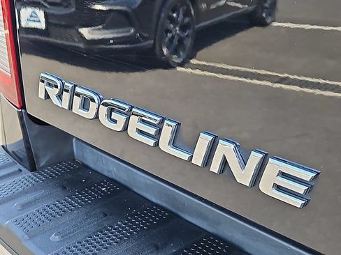 Used 2020 Honda Ridgeline Sport image 29