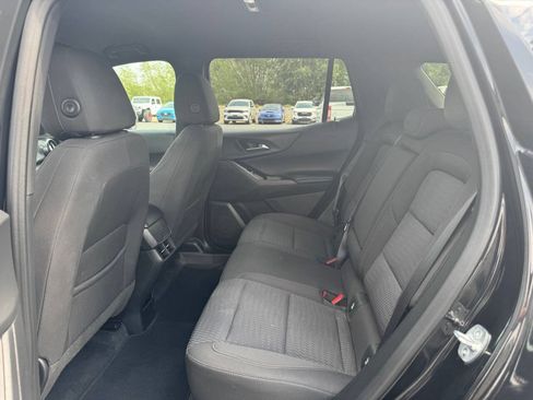 Used 2026 Chevrolet Equinox LT AWD/4WD image 26