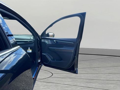 New 2026 Buick Enclave Avenir w/ Super Cruise Package image 23