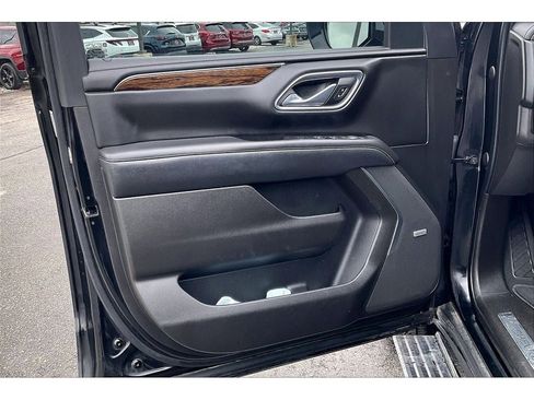 Used 2021 Chevrolet Tahoe Premier w/ Max Trailering Package image 24