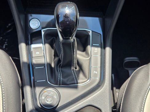 New 2026 Volkswagen Taos SEL AWD/4WD image 24