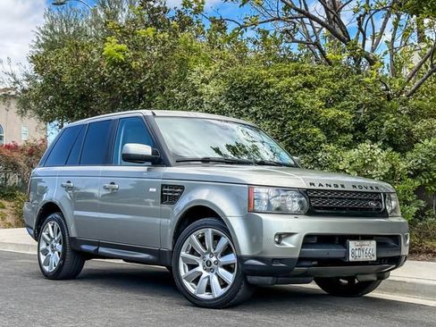Used 2013 Land Rover Range Rover Sport HSE AWD/4WD image 14