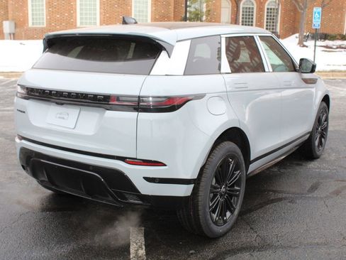 New 2026 Land Rover Range Rover Evoque Dynamic SE AWD/4WD image 2