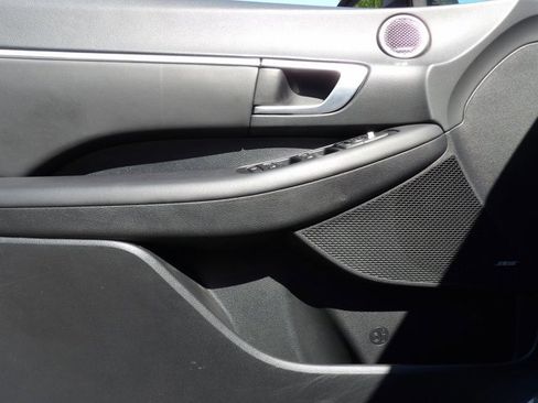 Used 2022 Hyundai Sonata SEL FWD image 12