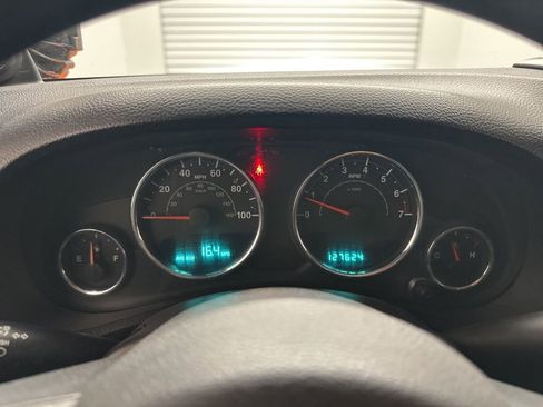 Used 2012 Jeep Wrangler Unlimited Sport AWD/4WD image 19