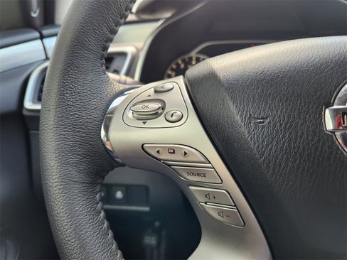 Used 2015 Nissan Murano Platinum image 28