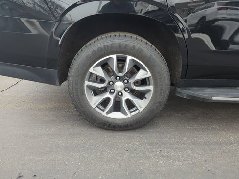 Certified 2021 Chevrolet Tahoe LS w/ Driver Alert Package AWD/4WD image 10