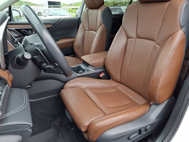 Certified 2022 Subaru Outback Touring XT w/ Popular Package #2 AWD/4WD image 17