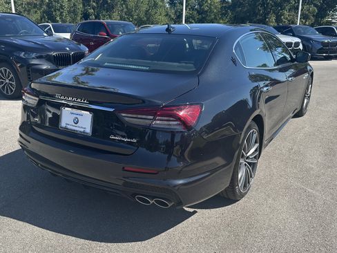 Used 2022 Maserati Quattroporte Modena Q4 AWD/4WD image 10