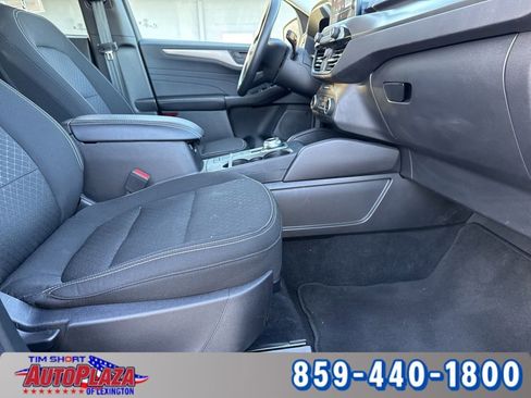 Used 2025 Ford Escape Active image 39