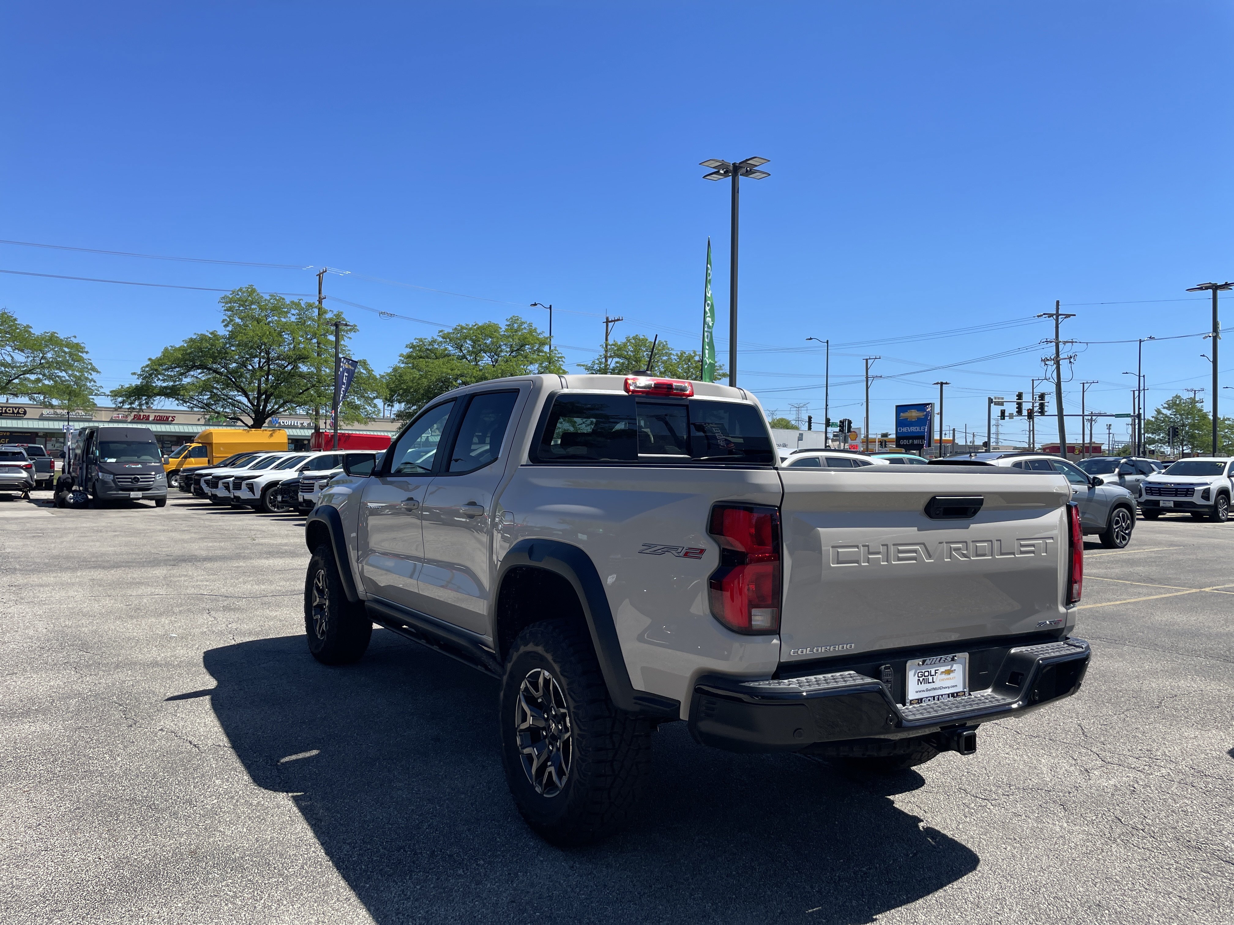 New 2026 Chevrolet Colorado ZR2 w/ Technology Package AWD/4WD image 7
