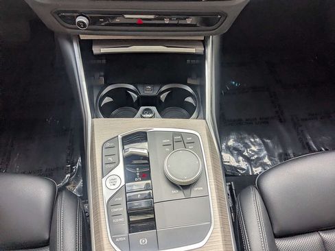Used 2025 BMW 430i Coupe w/ Premium Package RWD image 16