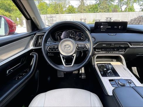 Used 2024 MAZDA CX-90 Plug-In Hybrid w/ Premium Pkg AWD/4WD image 5