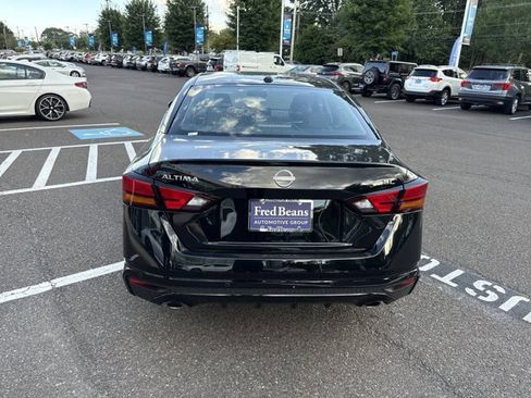 New 2025 Nissan Altima 2.5 SL image 6