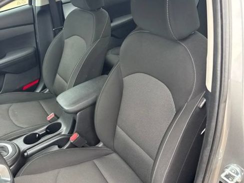 Used 2024 Kia Forte LXS FWD image 21