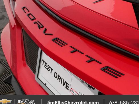 Used 2024 Chevrolet Corvette Stingray Premium Conv w/ Z51 Performance Package RWD image 64
