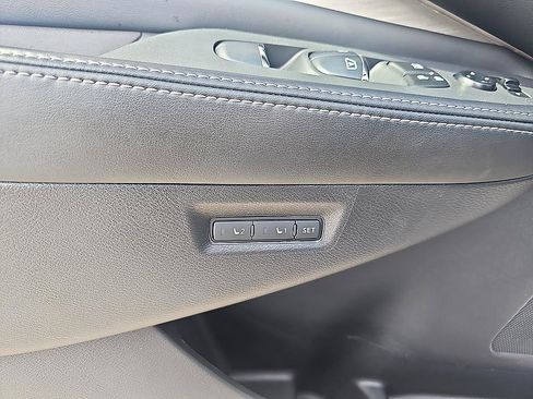 Used 2016 Nissan Murano SL FWD image 13