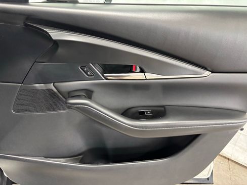 Certified 2025 MAZDA CX-30 AWD 2.5 S w/ Preferred Package image 16