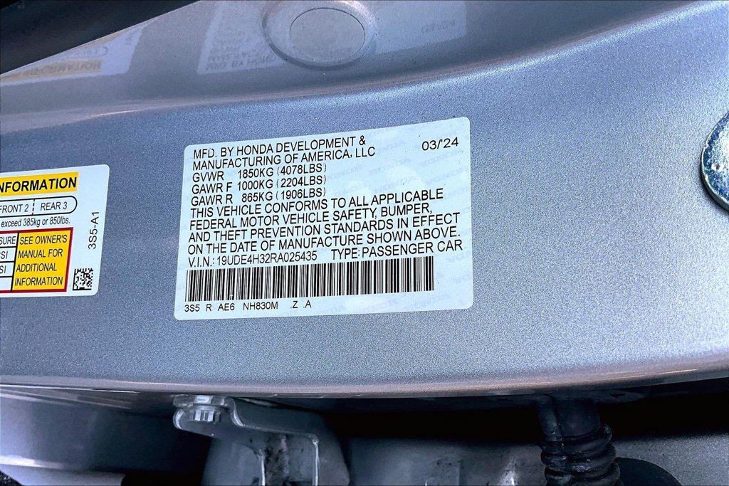 Used 2024 Acura Integra A-Spec FWD image 16