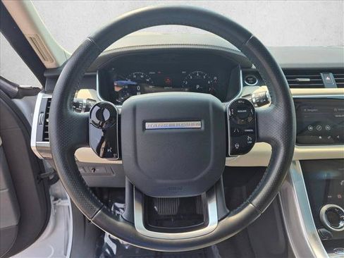 Used 2018 Land Rover Range Rover Sport HSE AWD/4WD image 12
