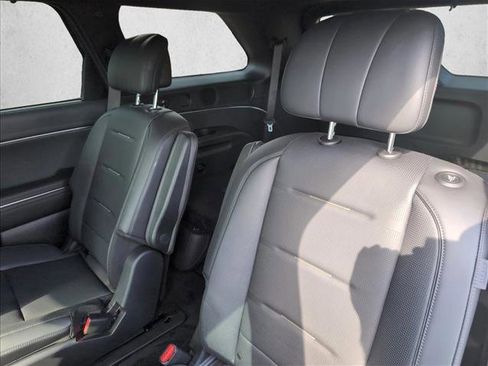 Used 2026 Hyundai Palisade Calligraphy image 19