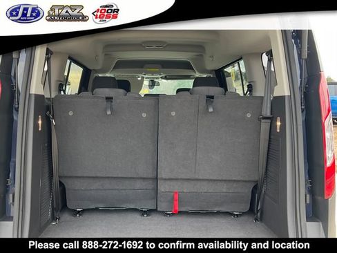 Used 2018 Ford Transit Connect XL image 15