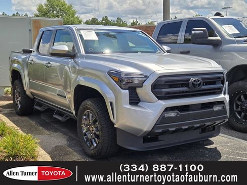 Used 2025 Toyota Tacoma SR5 RWD image 1