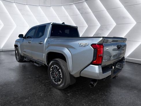 Used 2024 Toyota Tacoma TRD Sport image 6