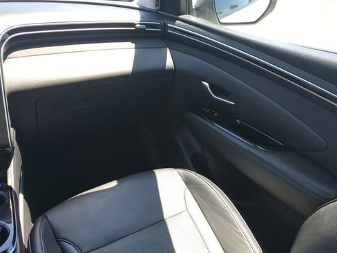 Used 2023 Hyundai Tucson Limited w/ Cargo Package AWD/4WD image 16