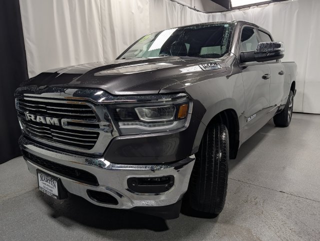 Used 2023 RAM 1500 Laramie AWD/4WD image 5