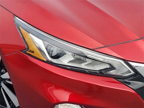 Used 2022 Nissan Altima 2.5 SV image 11