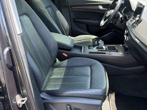 Used 2021 Audi Q5 2.0T Premium w/ Convenience Package AWD/4WD image 13