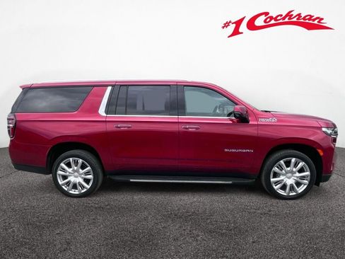 Used 2021 Chevrolet Suburban High Country AWD/4WD image 6