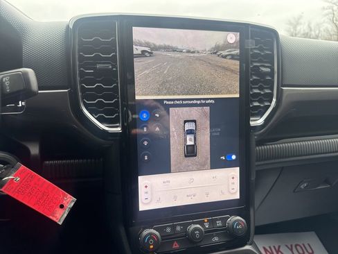 New 2025 Ford Ranger XLT w/ Equipment Group 301A High image 32