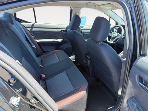 Used 2024 Nissan Versa SR FWD image 18