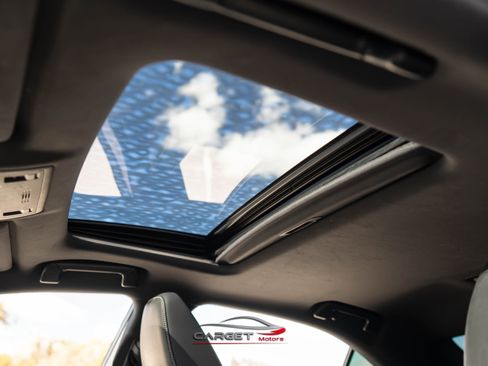 Used 2018 Lexus IS 300 AWD image 37