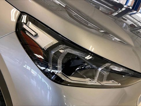 New 2026 BMW X1 xDrive28i w/ Technology Package image 13