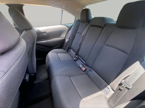 Used 2025 Toyota Corolla LE FWD image 17