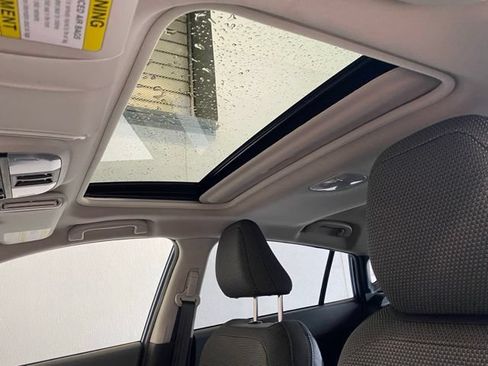 Certified 2024 Subaru Crosstrek 2.0i Premium AWD/4WD image 11