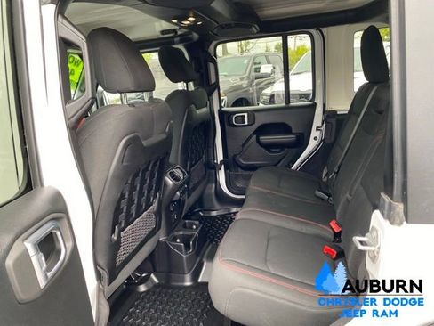 Used 2021 Jeep Wrangler Unlimited Rubicon AWD/4WD image 25
