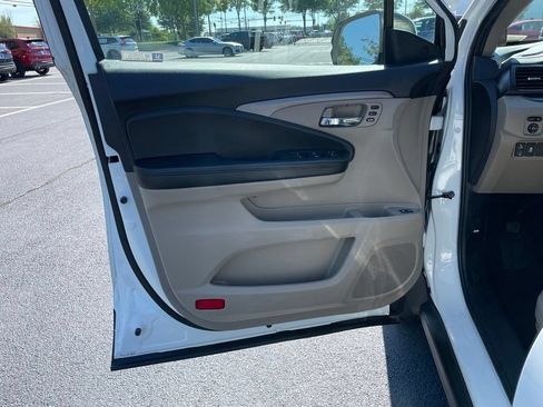 Used 2021 Honda Pilot EX-L image 23