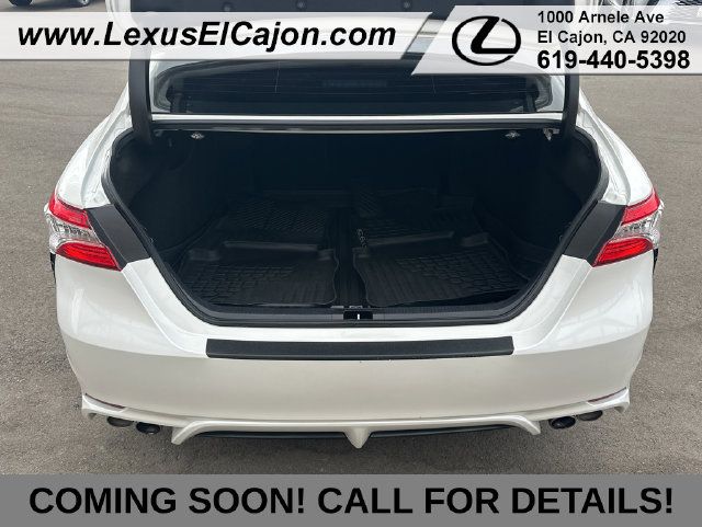 Used 2020 Toyota Camry XSE w/ Blackout Package FWD image 19