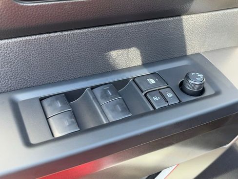 New 2026 Toyota Tundra SR5 image 27