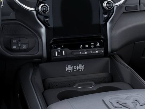 New 2026 RAM 2500 Laramie w/ Night Edition AWD/4WD image 24
