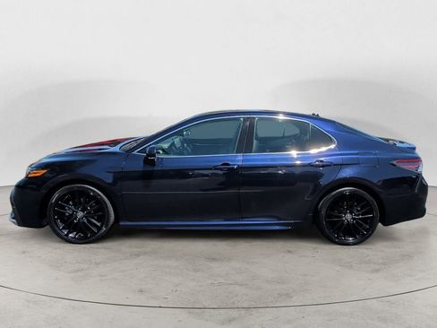 Used 2022 Toyota Camry XSE w/ Navigation Package AWD/4WD image 2