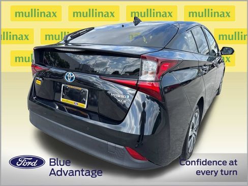 Used 2019 Toyota Prius XLE w/ Advanced Technology Package AWD/4WD image 4